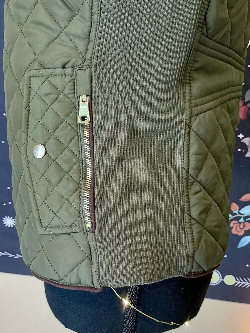 NWOT Olive Vest 🫒 - Picture 5 of 6